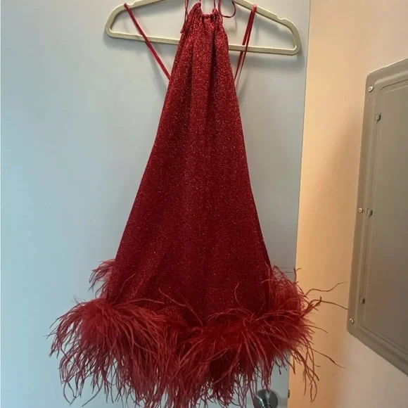 OSÉREE
Lumière feather-trimmed metallic stretch-knit halter dress - Picture 7 of 7